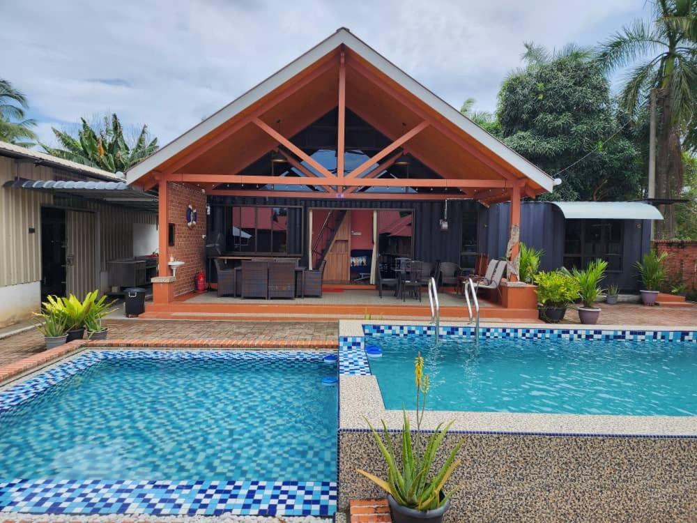 Homestay Umbai Kelana Merlimau المظهر الخارجي الصورة